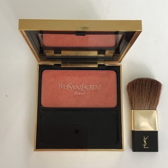 YSL Limited Edition powder blush (full size) with mini YSL brush - Picture 4 of 6
